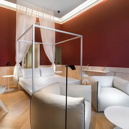 The Glamore Duomo Hotell