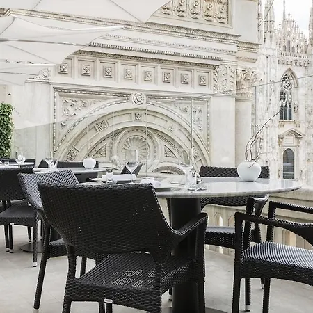 The Glamore Duomo Milano