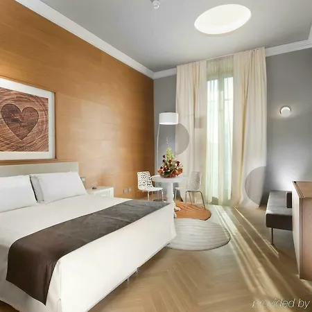 The Glamore Duomo 5* Milano
