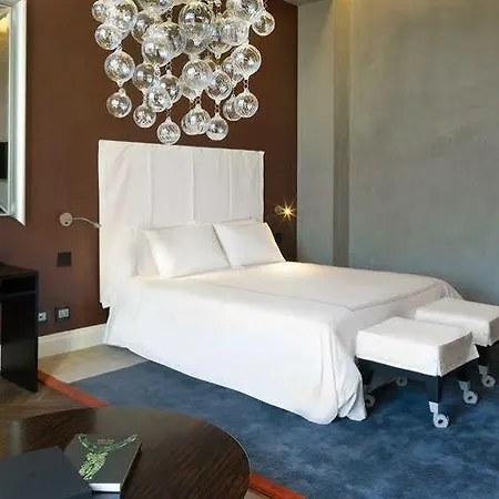Hotell The Glamore Duomo 5*