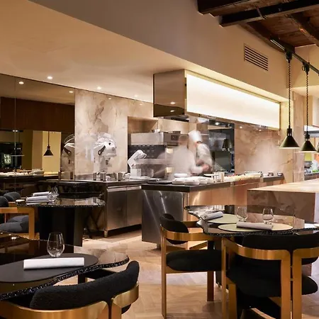 The Glamore Duomo Hotell 5*