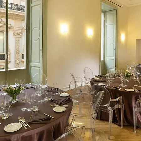 The Glamore Duomo 5* Milano