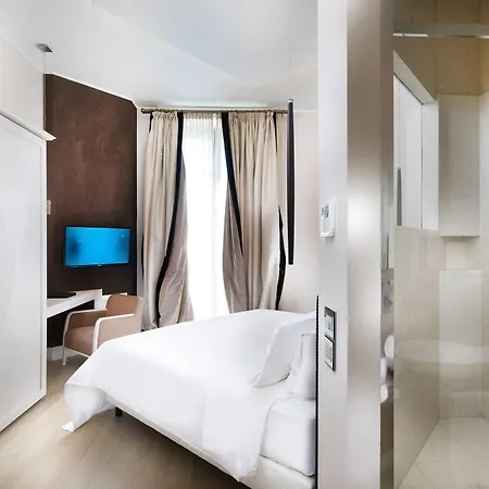 The Glamore Duomo Hotell Milano
