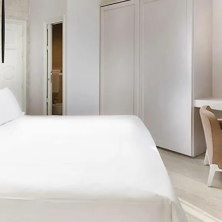The Glamore Duomo Hotel
